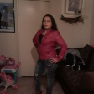 Meet your Posher, Lupe